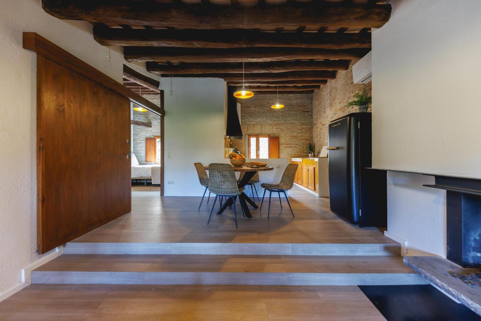 Bravissimo Calderes El Bou, With River View Apartment Girona