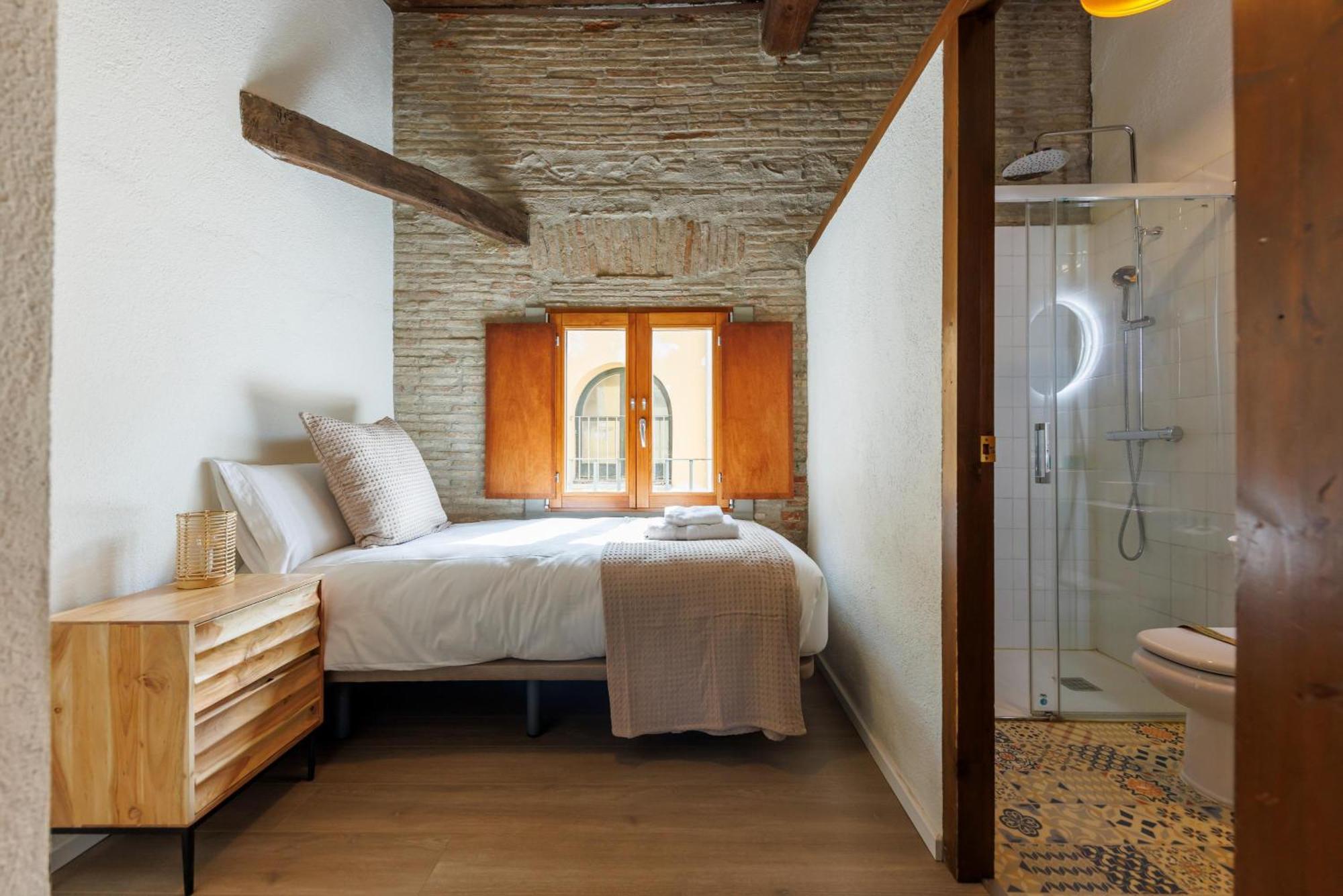 Bravissimo Calderes El Bou, With River View Apartment